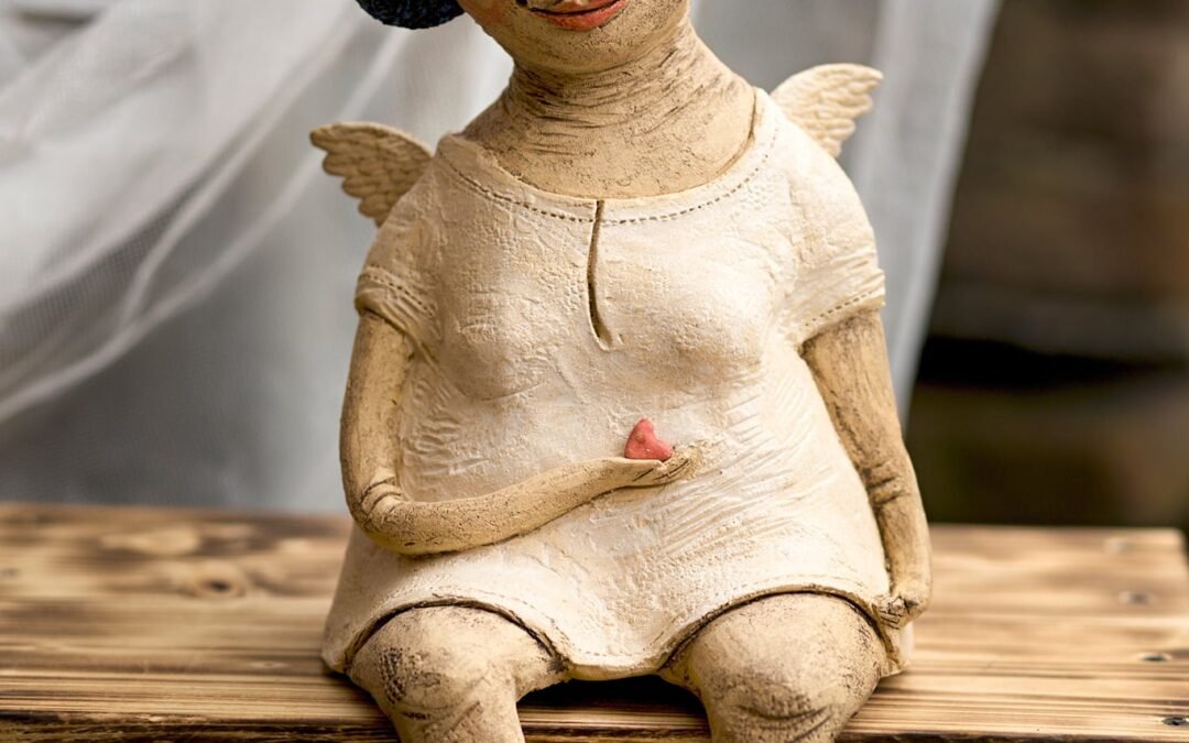 🍀Víkendový kurz keramické plastiky: Malá stylizovaná soška s Dagmar Mathonovou (pá+so 7-8/11)